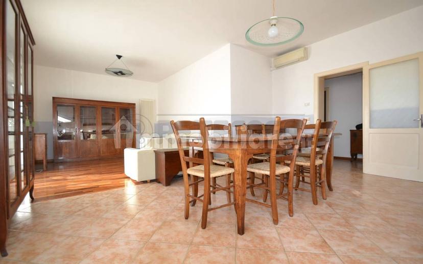 Appartamento via 7 Martiri, Centro, Valdagno — foto 13 di 14