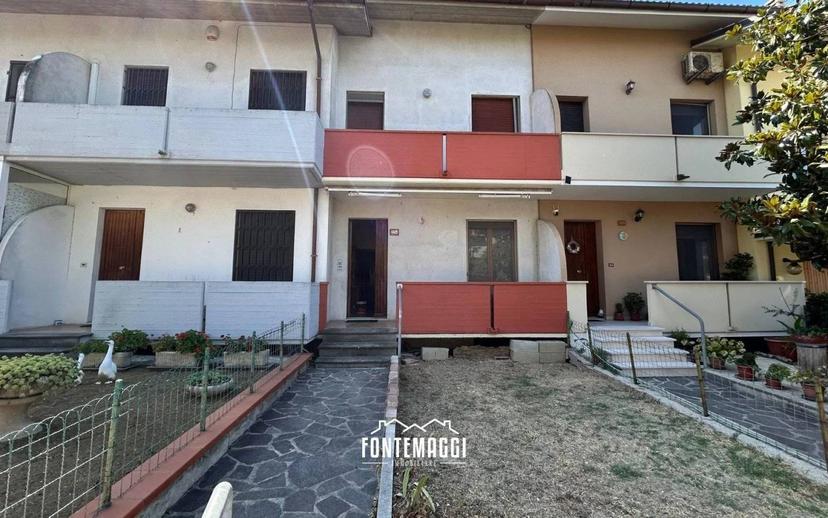 Villa a schiera 5 locali, ottimo stato, Terre Roveresche — foto 36 di 43