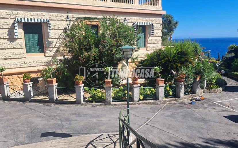 Quadrilocale via Camillo Benso Conte di Cavour 46, Ospedaletti — foto 25 di 42