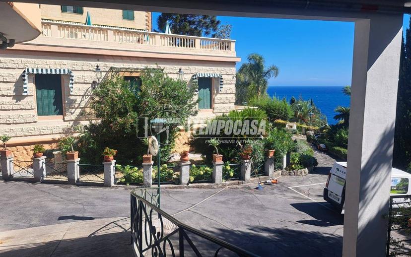 Quadrilocale via Camillo Benso Conte di Cavour 46, Ospedaletti — foto 3 di 42