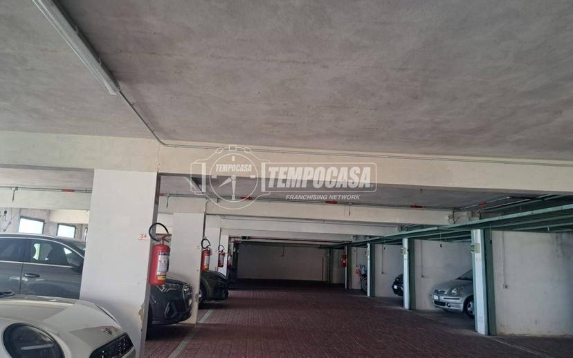 Quadrilocale via Camillo Benso Conte di Cavour 46, Ospedaletti — foto 2 di 42