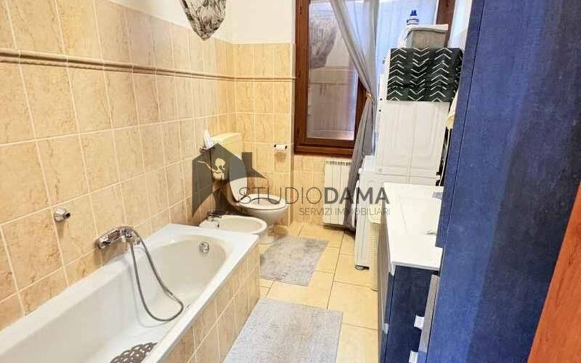 Trilocale ottimo stato, primo piano, Bedizzole — foto 14 di 16
