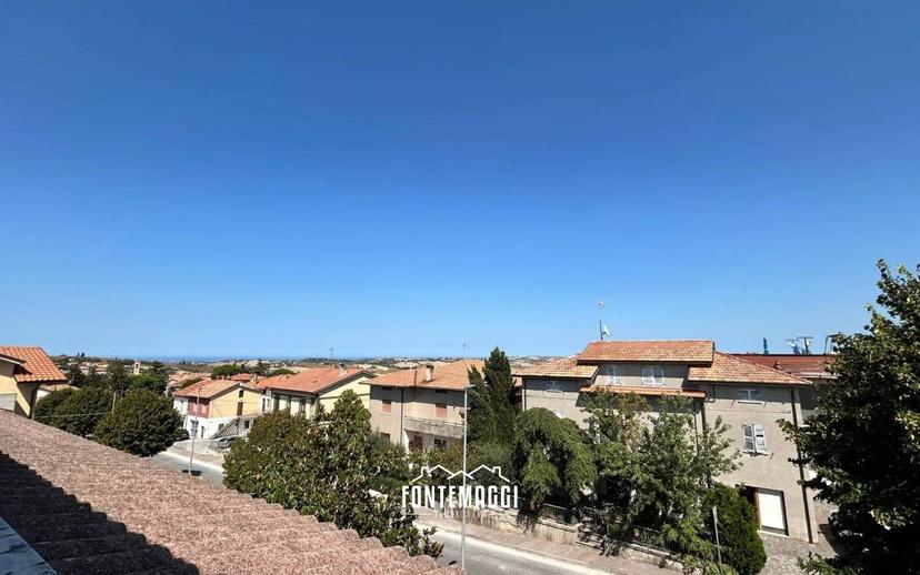 Villa a schiera 5 locali, ottimo stato, Terre Roveresche — foto 25 di 43