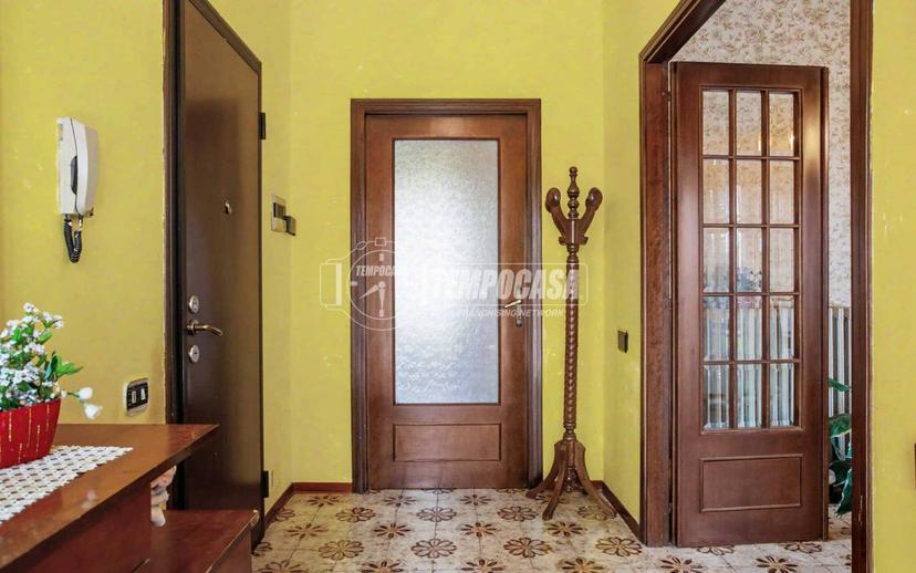 Terratetto unifamiliare 200 m², da ristrutturare, Fidenza — foto 6 di 32