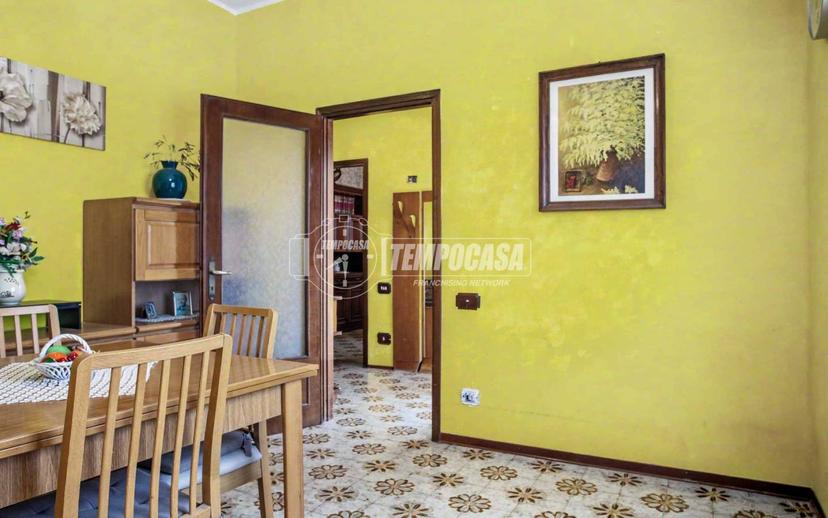 Terratetto unifamiliare 200 m², da ristrutturare, Fidenza — foto 21 di 32