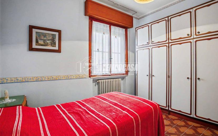 Terratetto unifamiliare 200 m², da ristrutturare, Fidenza — foto 15 di 32