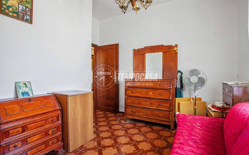 Terratetto unifamiliare 200 m², da ristrutturare, Fidenza — foto 30 di 32