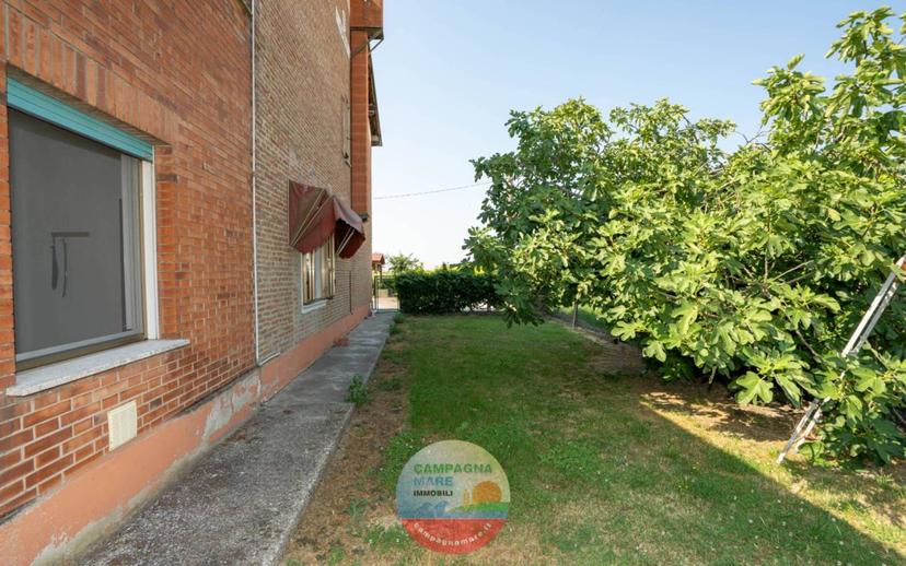 Villa bifamiliare via 20 Settembre 4, Centro, Copparo — foto 14 di 47