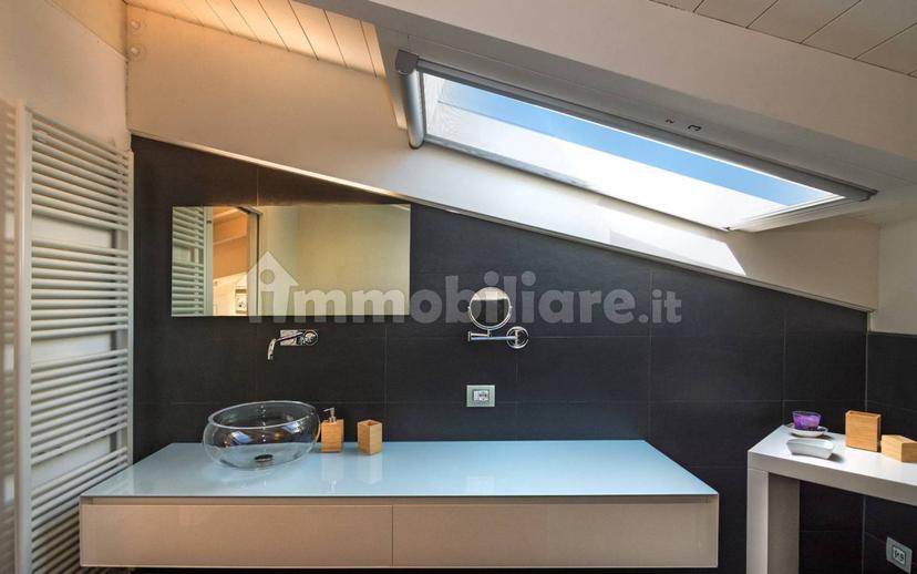Quadrilocale via Giosuè Carducci 265, Centro, Forte dei Marmi — foto 18 di 20