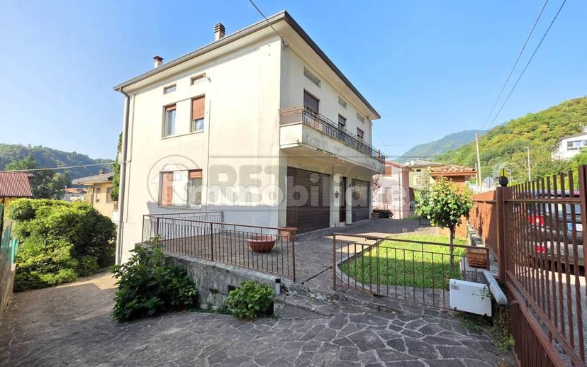 Villa unifamiliare via Masetto 15, Centro, Valdagno — foto 7 di 24