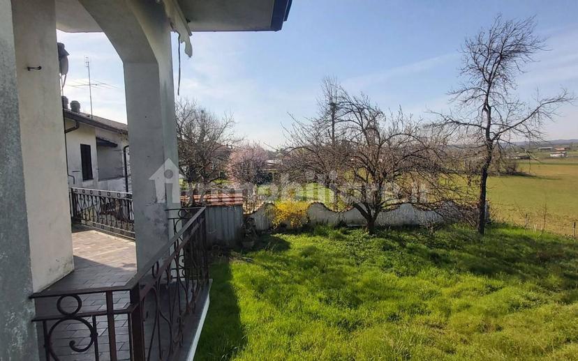 Villa bifamiliare, buono stato, 290 m², Centro, Quattordio — foto 30 di 37