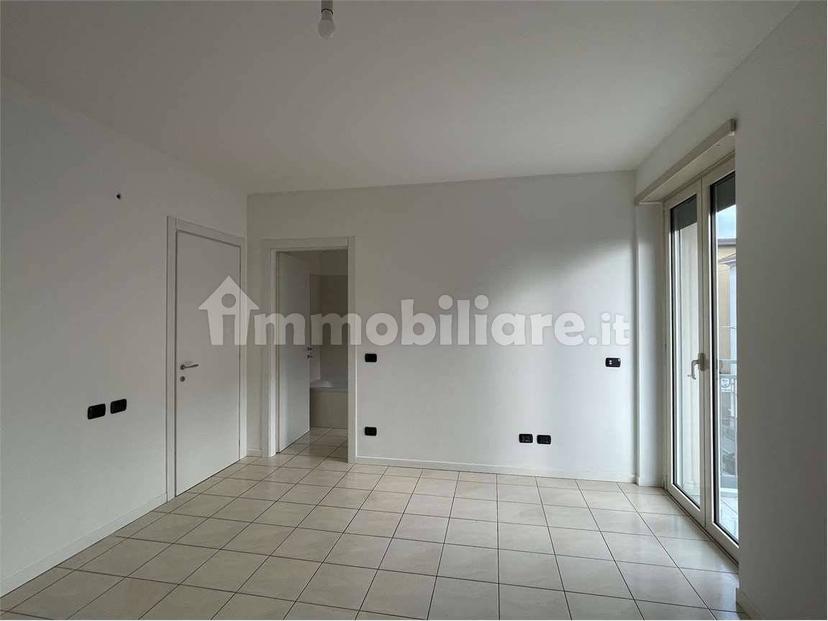 Quadrilocale via Ada Negri, Centro, Carugo — foto 22 di 30