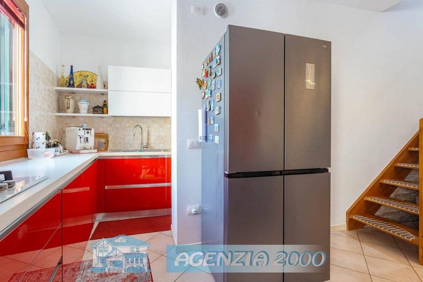 Appartamento via zilio 8, Centro, Conselve — foto 3 di 50