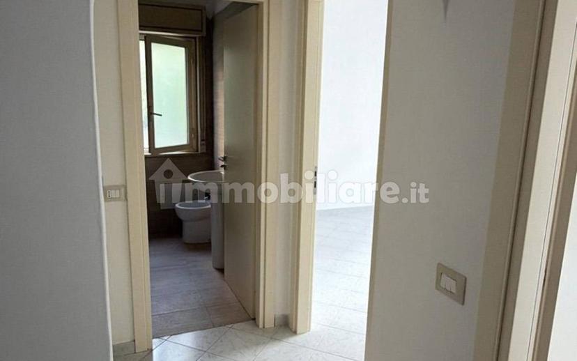 Trilocale viale Europa, Centro, Teano — foto 10 di 10