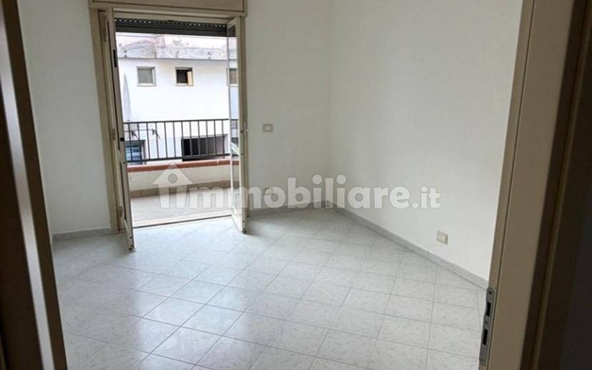 Trilocale viale Europa, Centro, Teano — foto 5 di 10