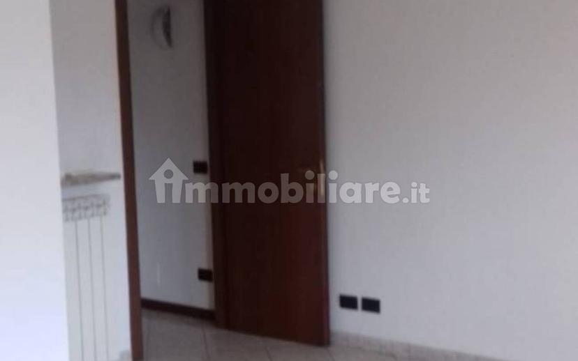 Bilocale via Giacomo Matteotti 34, Cameri