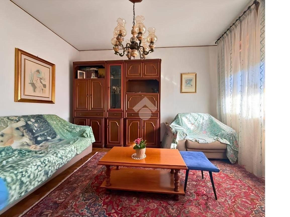 Villa unifamiliare via Evangelista Torricelli 13, Centro, Mogliano Veneto