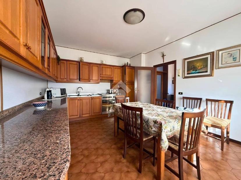 Villa unifamiliare via Evangelista Torricelli 13, Centro, Mogliano Veneto — foto 5 di 18