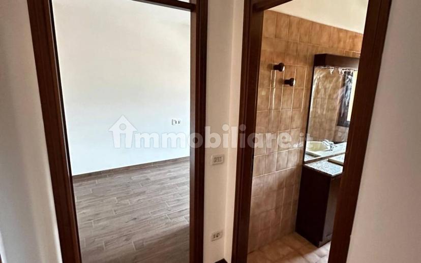 Trilocale via Giovanni Pascoli 4, Bardello con Malgesso e Bregano — foto 2 di 40