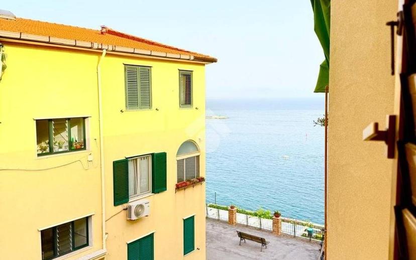 Trilocale via mazzini quinto 200, Centro, Vietri sul Mare — foto 15 di 16