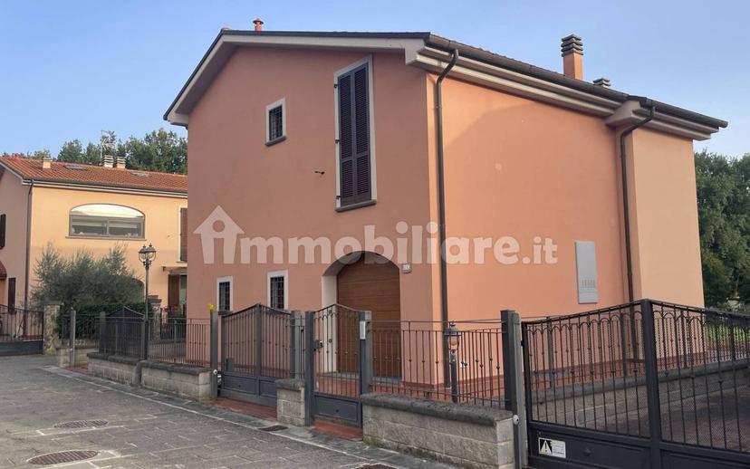 Villa unifamiliare via della Casina, Centro, Castiglion Fiorentino — foto 18 di 28