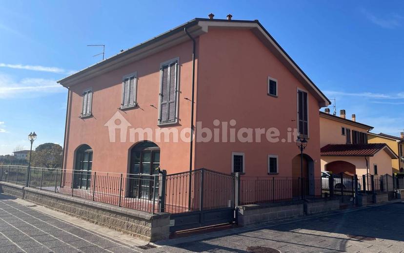 Villa unifamiliare via della Casina, Centro, Castiglion Fiorentino — foto 2 di 28