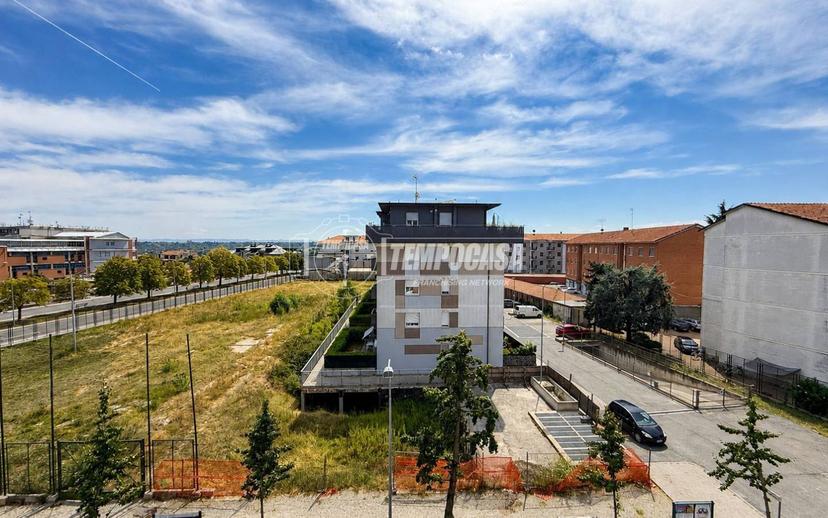 Quadrilocale viale Ambrogio da Fossano 18, Centro, Fossano — foto 3 di 21