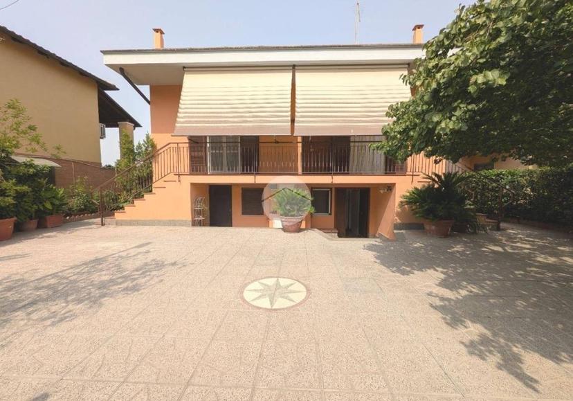 Villa unifamiliare via giovanni pascoli 29, Ciampino — foto 36 di 48