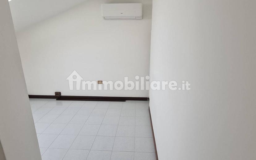 Quadrilocale via Roma 23, Centro, Saonara — foto 6 di 12