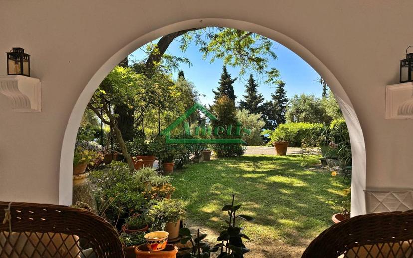 Villa unifamiliare via Serrati, Oneglia, Imperia — foto 3 di 32