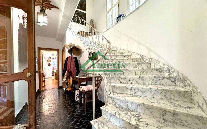 Villa unifamiliare via Serrati, Oneglia, Imperia — foto 23 di 32