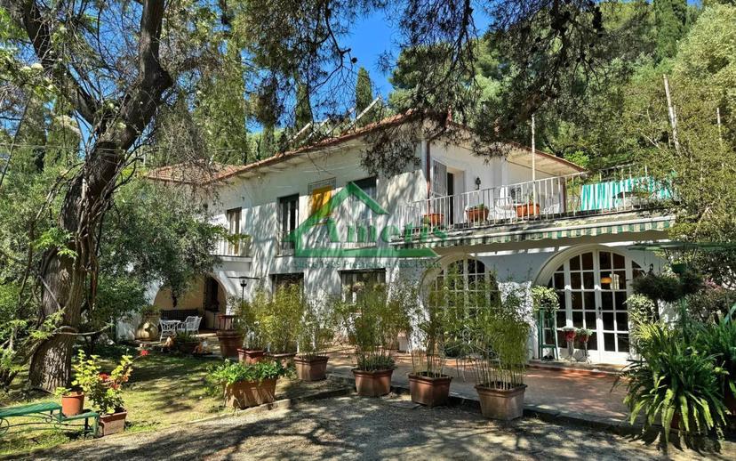 Villa unifamiliare via Serrati, Oneglia, Imperia — foto 19 di 32