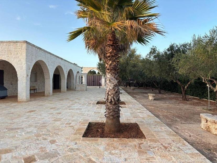 Villa unifamiliare Contrada Guarini, Martina Franca — foto 2 di 49