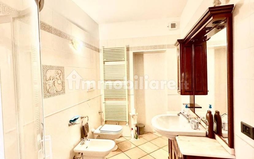 Bilocale via San Martino 8, Centro, Saluzzo — foto 8 di 13