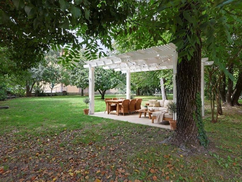 Villa plurifamiliare via Aleardo Aleardi, Orologio, Reggio Emilia — foto 3 di 46