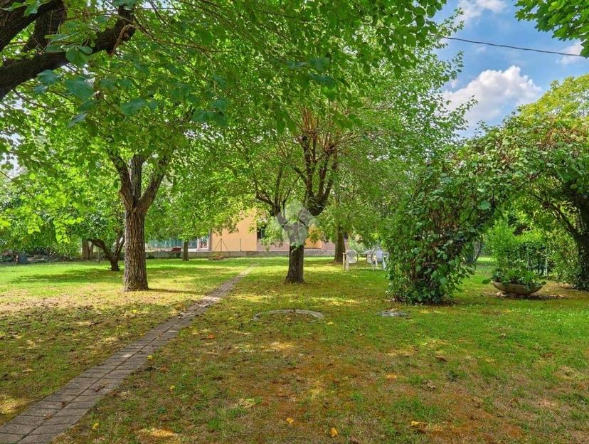 Villa plurifamiliare via Aleardo Aleardi, Orologio, Reggio Emilia — foto 20 di 46