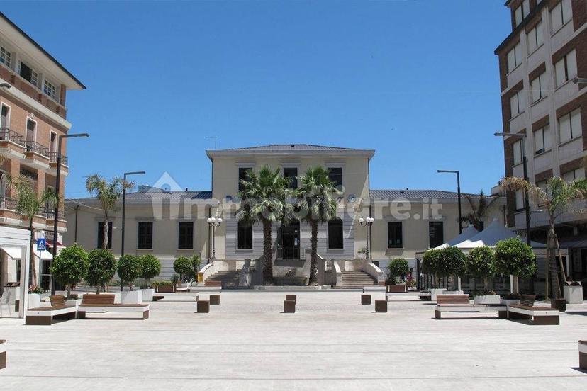 Appartamento via Giacomo Leopardi, Porto San Giorgio — foto 25 di 29