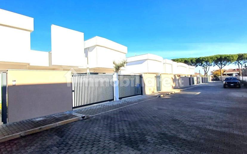 Villa a schiera corso Alcide De Gasperi, Poggiofranco, Bari — foto 15 di 36