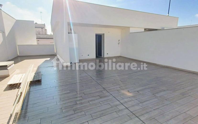 Villa a schiera corso Alcide De Gasperi, Poggiofranco, Bari — foto 5 di 36