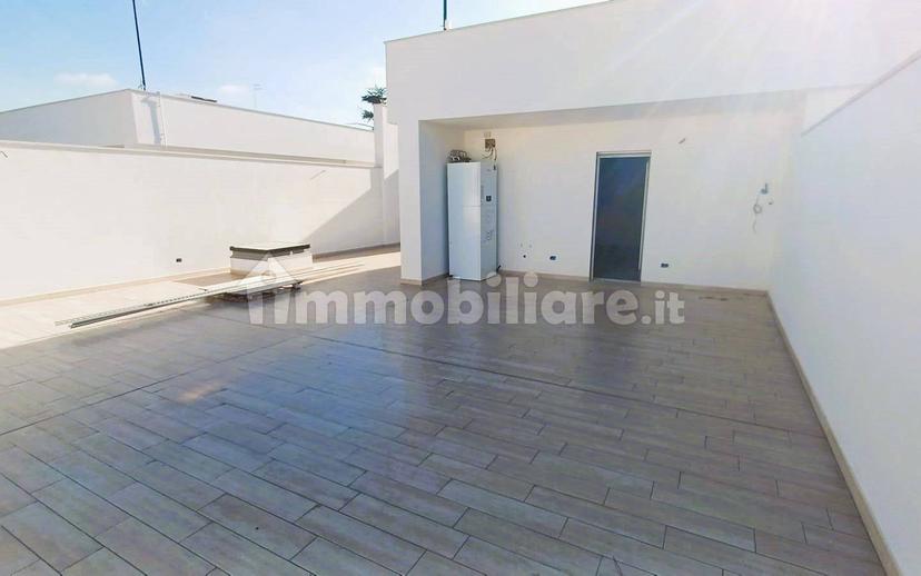 Villa a schiera corso Alcide De Gasperi, Poggiofranco, Bari — foto 20 di 36
