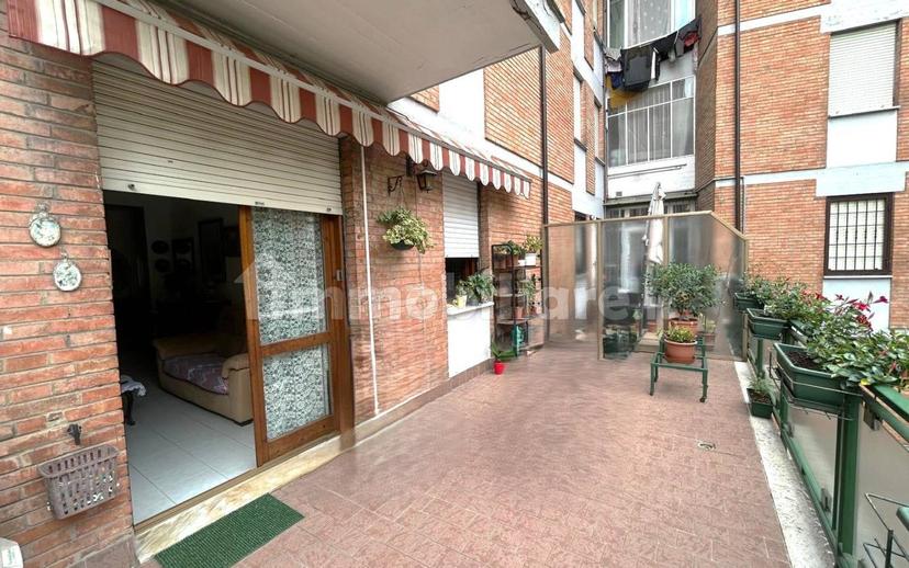 Trilocale viale Ciro Menotti 57, Viali, Modena