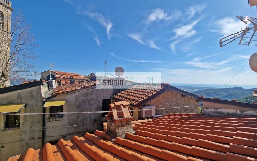 Terratetto plurifamiliare via padre Ubaldo Bonuccelli, Camaiore Paese, Camaiore