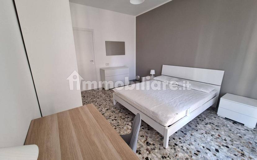 Stanza singola viale Carlo Noè 32, Gallarate — foto 8 di 9