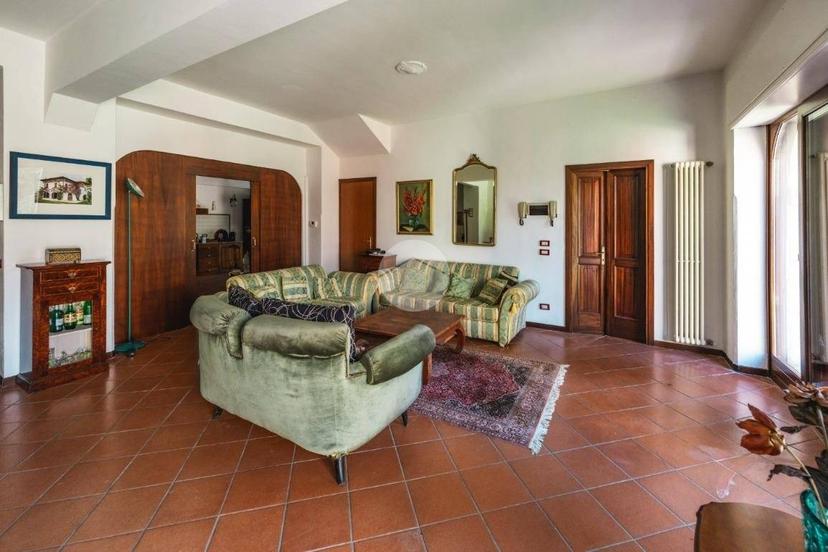Villa unifamiliare Lungolago Giuseppe Zanardelli, Toscolano Maderno, Toscolano-Maderno — foto 27 di 42