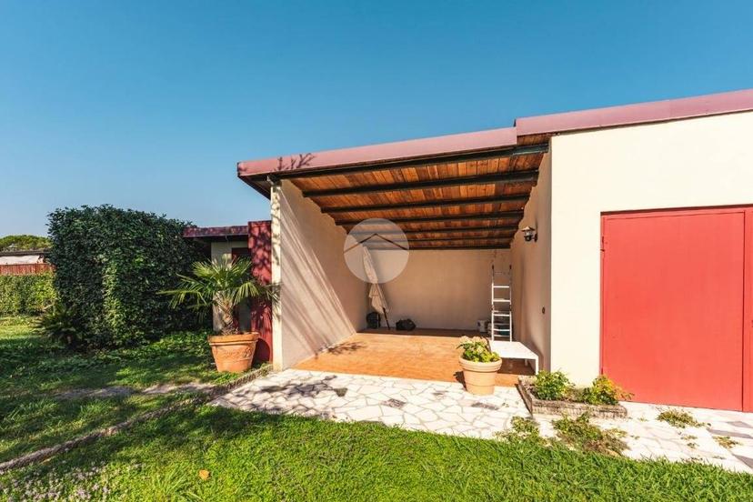 Villa unifamiliare Lungolago Giuseppe Zanardelli, Toscolano Maderno, Toscolano-Maderno — foto 32 di 42