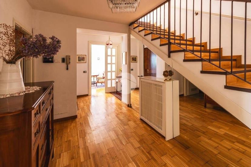 Villa unifamiliare Lungolago Giuseppe Zanardelli, Toscolano Maderno, Toscolano-Maderno — foto 40 di 42