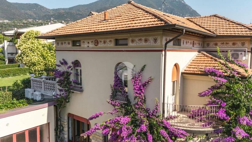 Villa unifamiliare Lungolago Giuseppe Zanardelli, Toscolano Maderno, Toscolano-Maderno — foto 6 di 42
