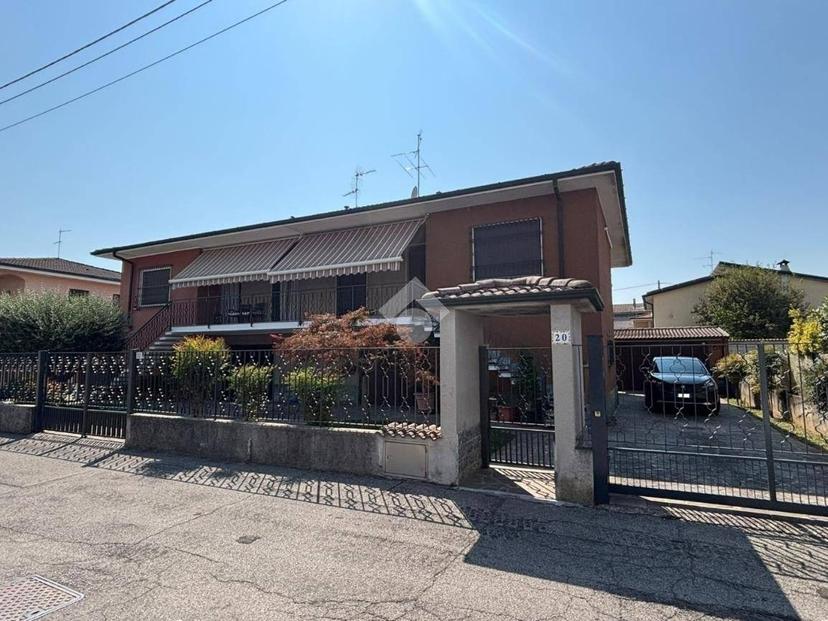 Villa bifamiliare via Amilcare Ponchielli 20, Rivolta d'Adda — foto 4 di 41