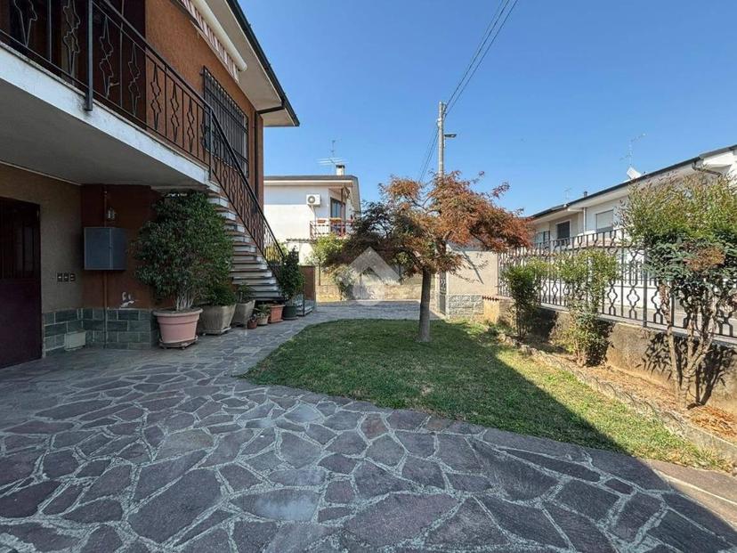 Villa bifamiliare via Amilcare Ponchielli 20, Rivolta d'Adda — foto 11 di 41