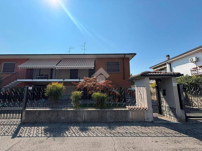 Villa bifamiliare via Amilcare Ponchielli 20, Rivolta d'Adda — foto 7 di 41